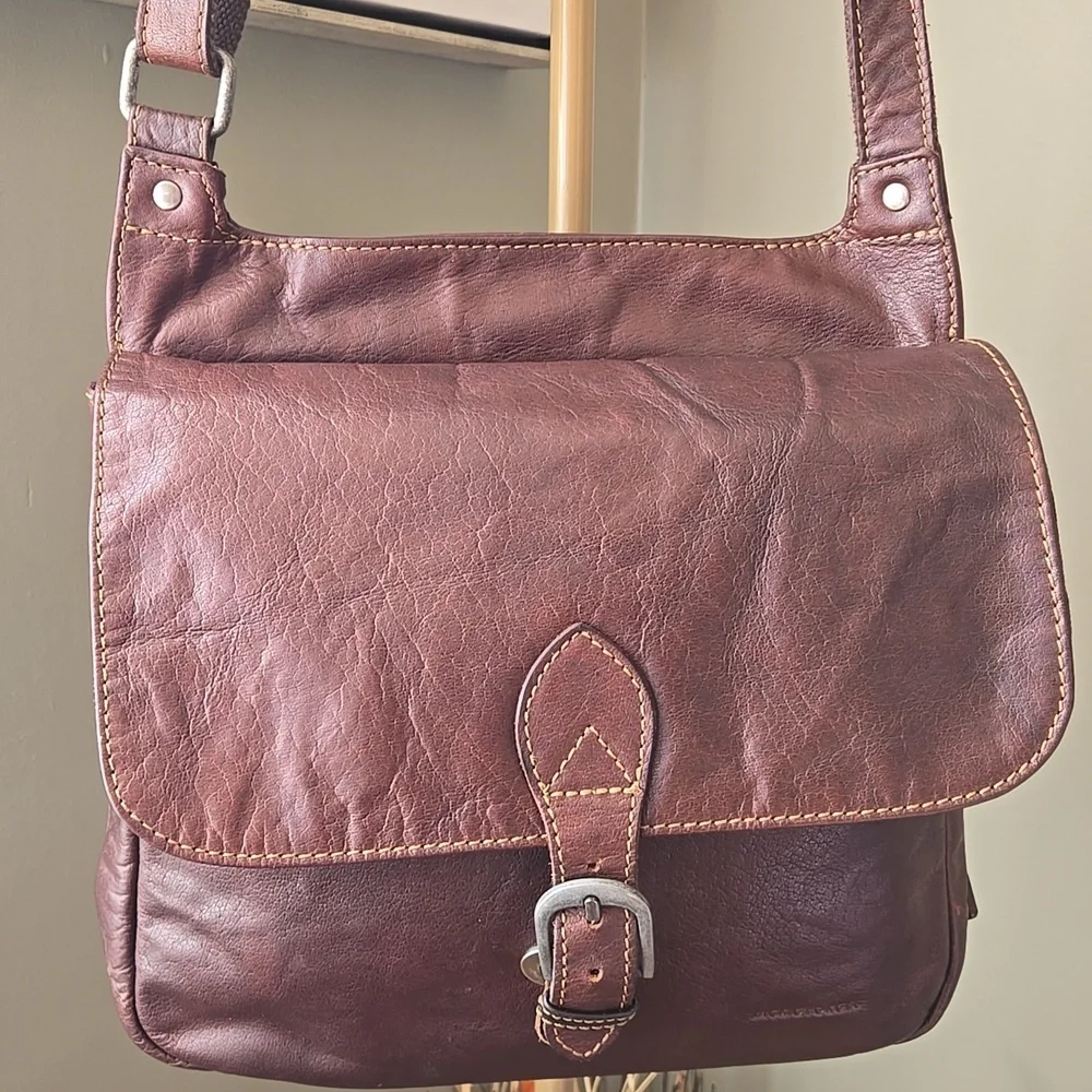 Jack Georges classic brown